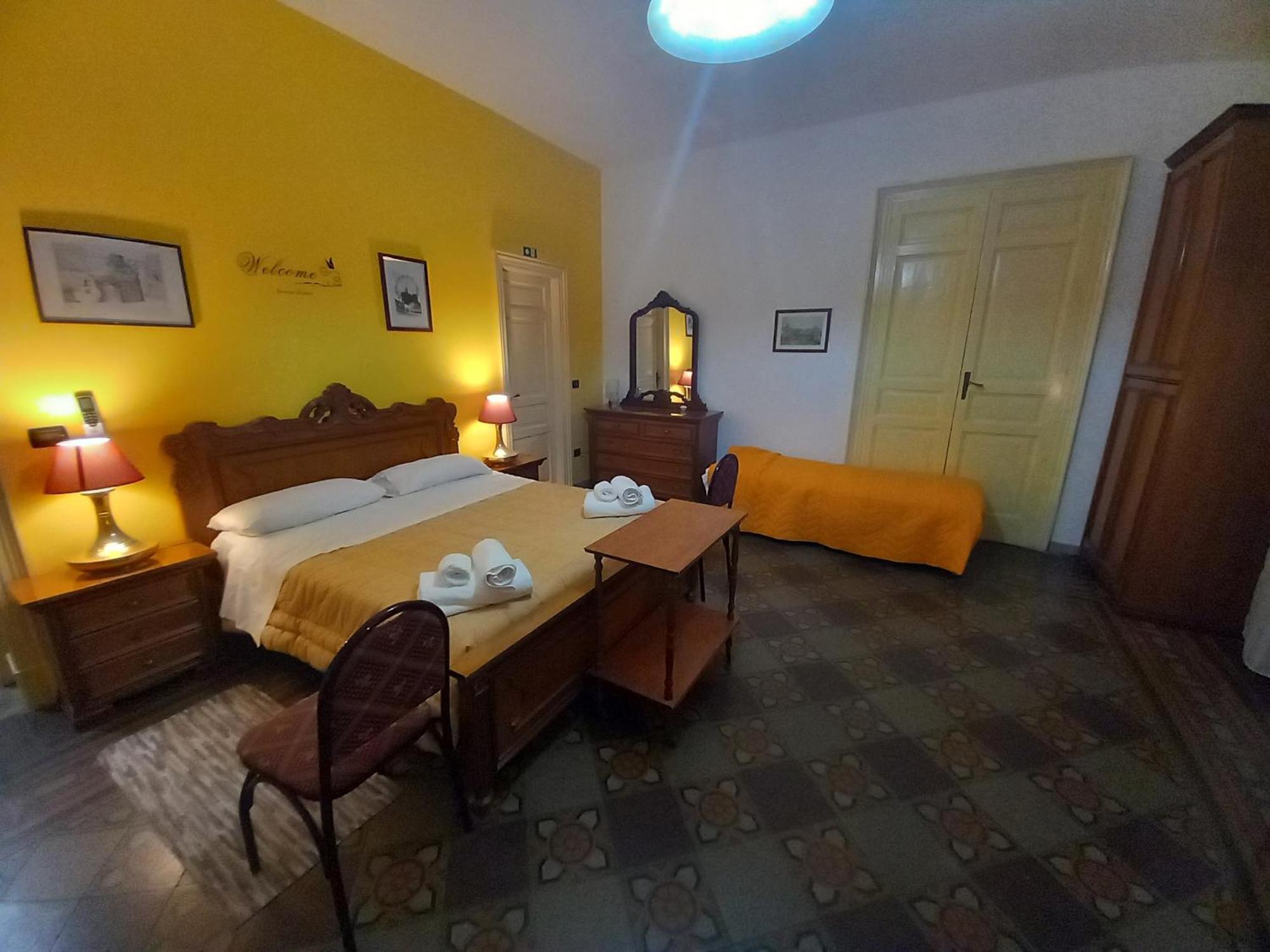 B&B Donna Elvira Siderno Екстериор снимка